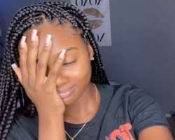 Shania loves nail art and could be seen with stylish nails in her videos.